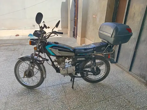 هوندا، CG 125