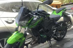 کاوازاکی، Z250
