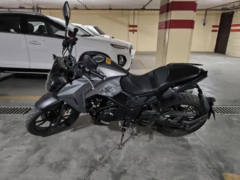 اس وای ام، گلکسی NA 180