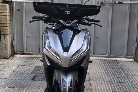 پیشرو، کلیک 150