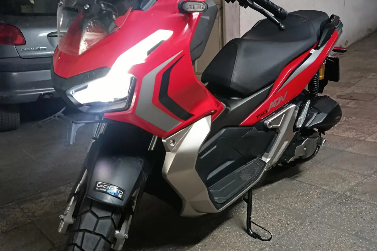 هوندا،  ADV 150