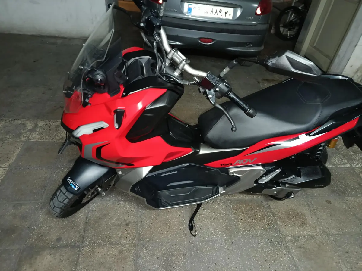هوندا،  ADV 150