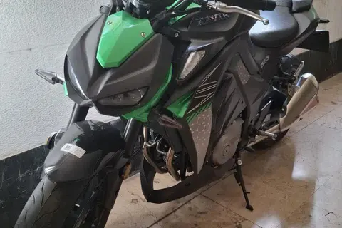 کویر موتور، 250
