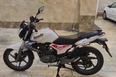 بنلی، TNT 150