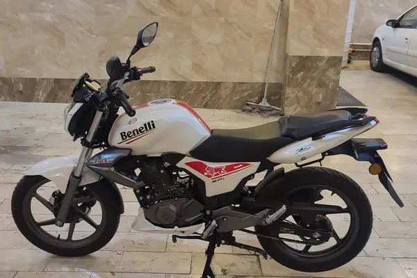 بنلی  TNT 150