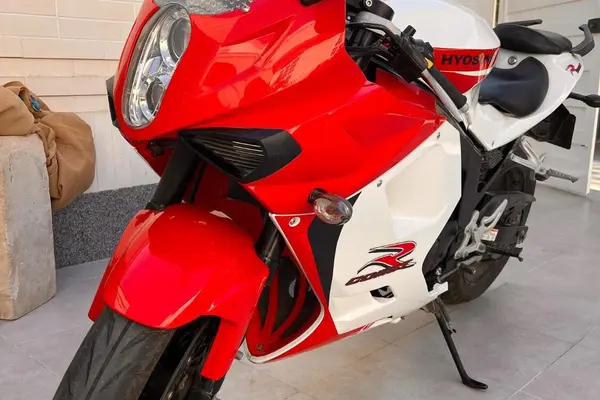 هیوسانگ  جی تی 250R