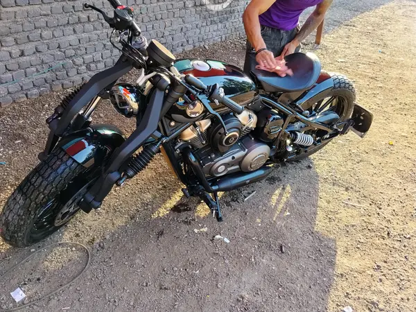 دینو  BD250