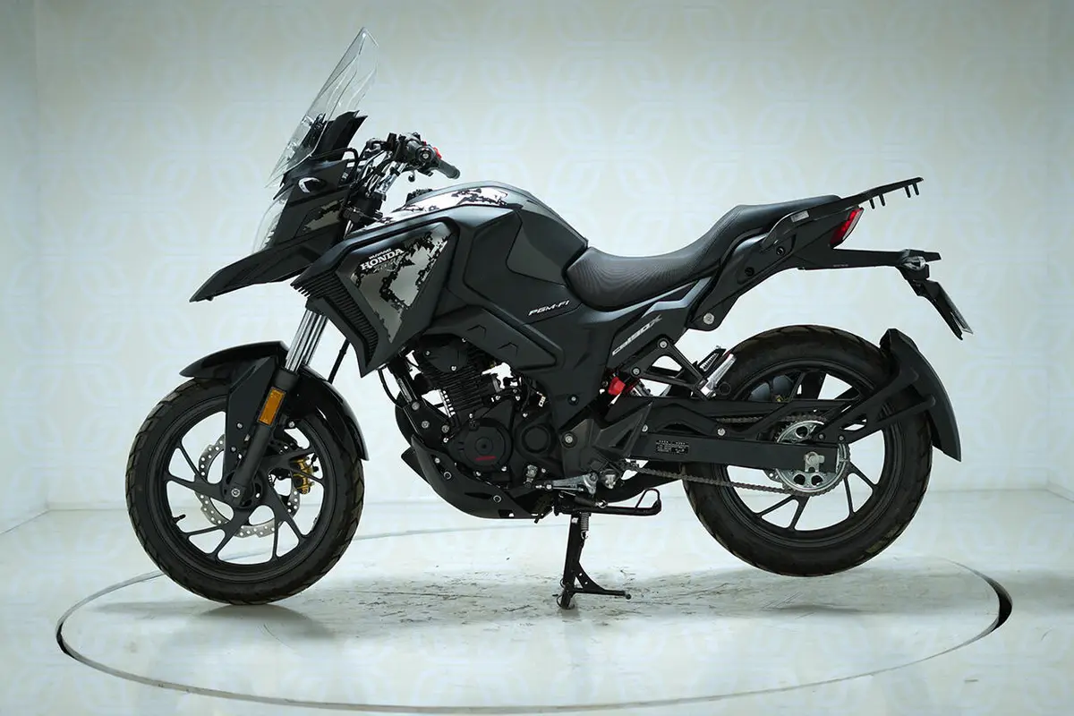 هوندا،  CB200X