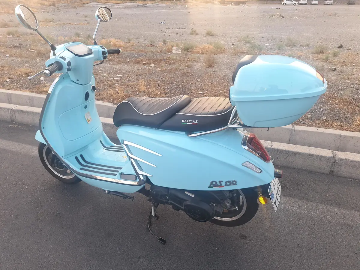 جهان همتا،  همتاز RS150