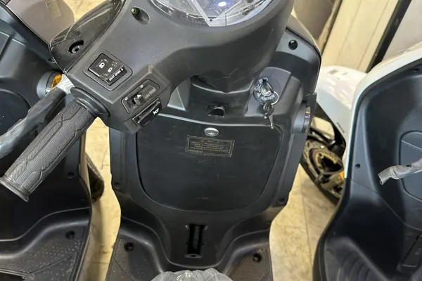 اس وای ام  گلکسی SR 200