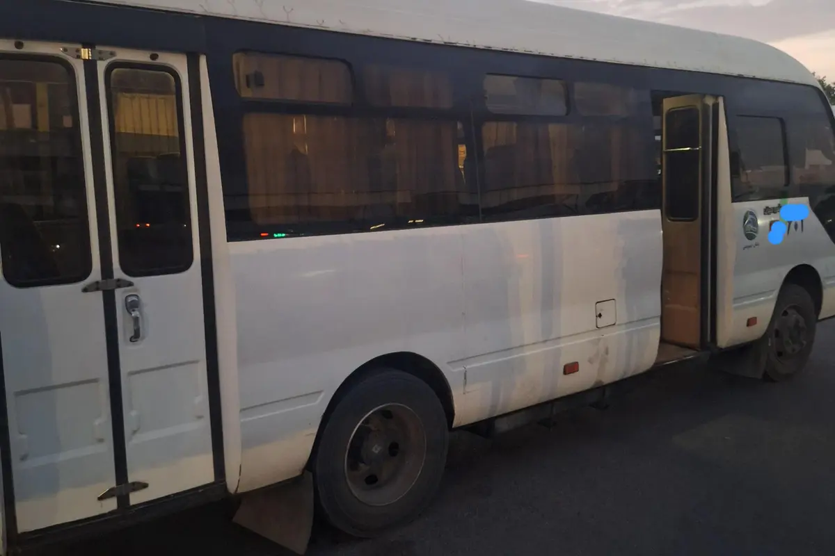 پیشرو دیزل،  آریا 304