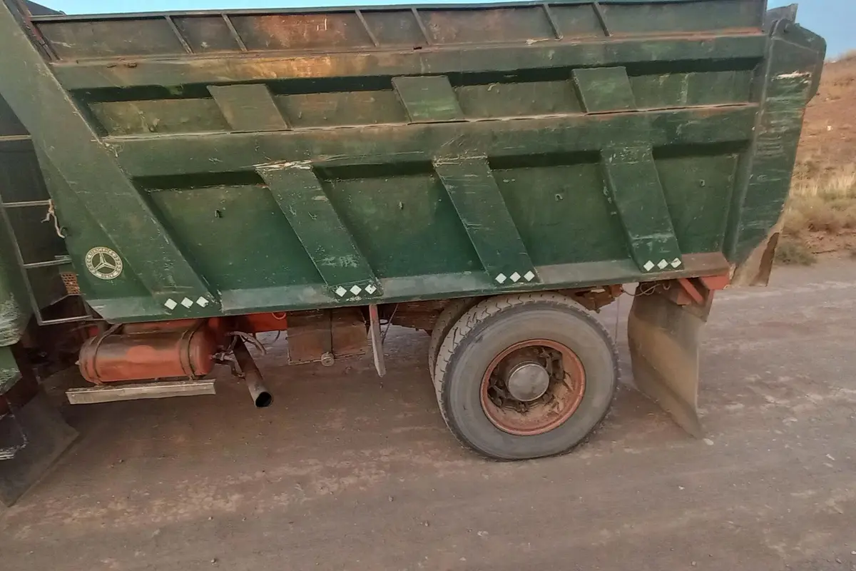 مرسدس بنز،  سری LP
