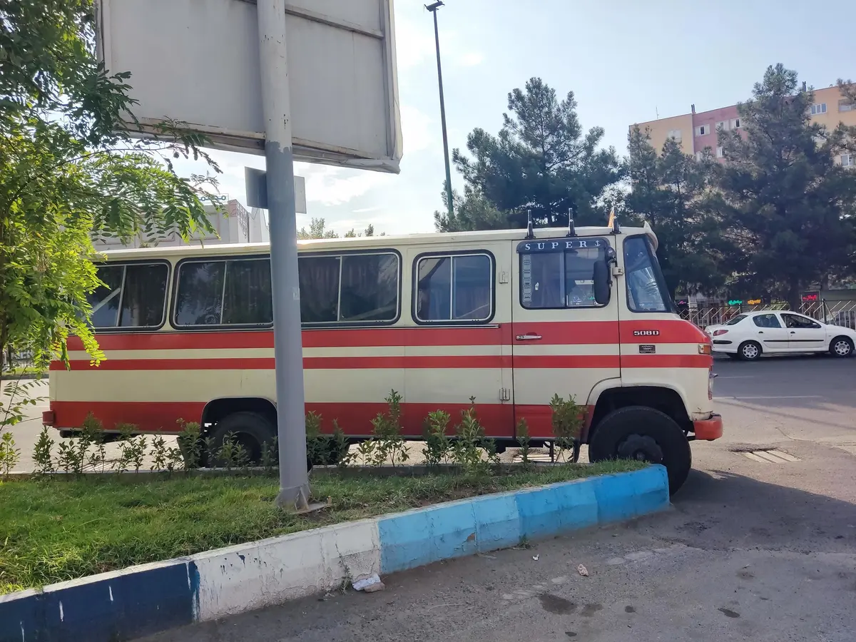 مرسدس بنز،  509