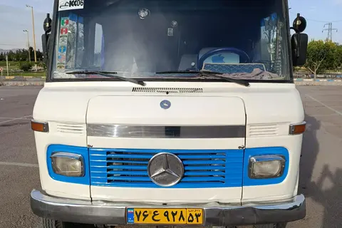 مرسدس بنز، O309