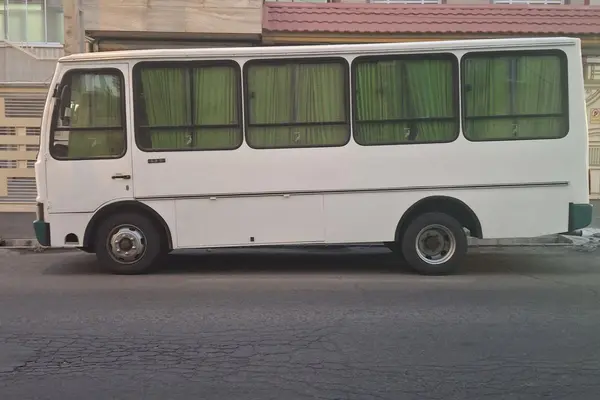 ایویکو  A60
