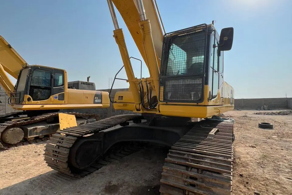 کوماتسو،  PC400