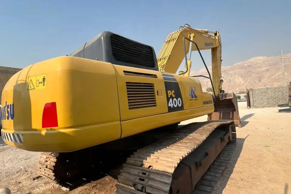کوماتسو،  PC400