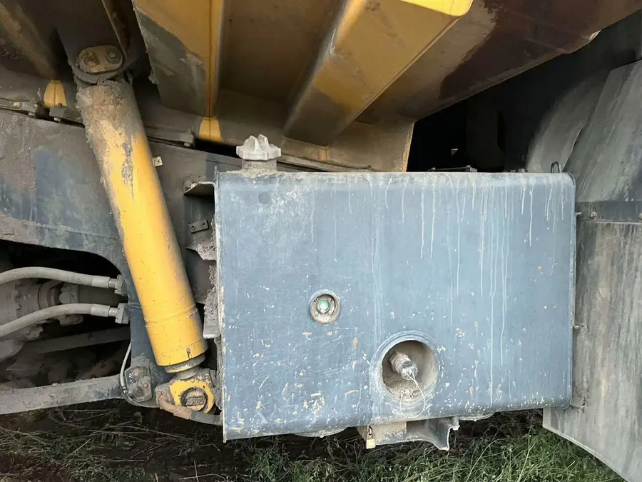 کوماتسو، WA 600-6