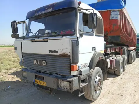 ایویکو، 330