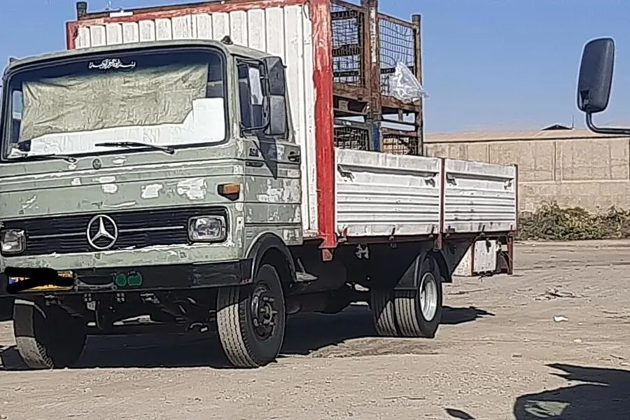 خاور،  808