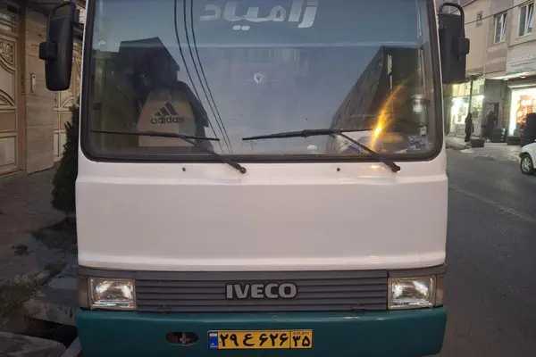 ایویکو  A60