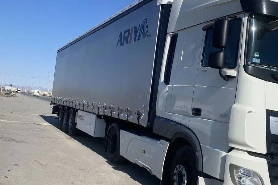 آریا صنعت آذربایجان، تریلر