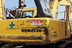 کوماتسو، PC 200