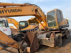 هیوندای، R210 W9