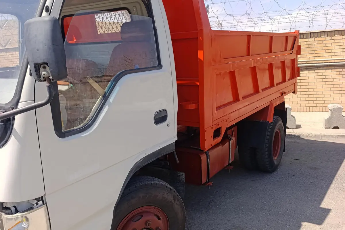 آمیکو،  M6