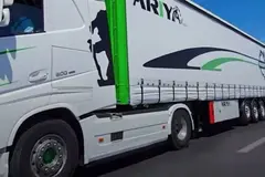 آریا صنعت آذربایجان، تریلر