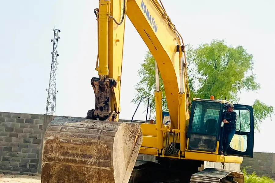 کوماتسو، PC400