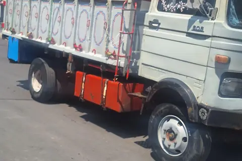 خاور، 808