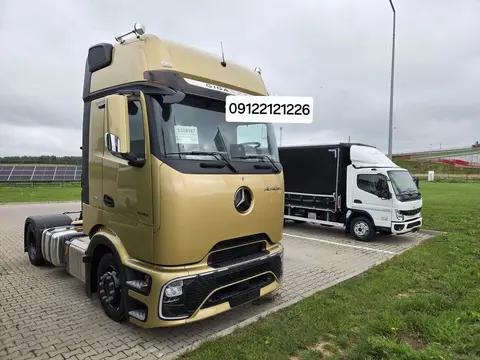 مرسدس بنز، آکتروس