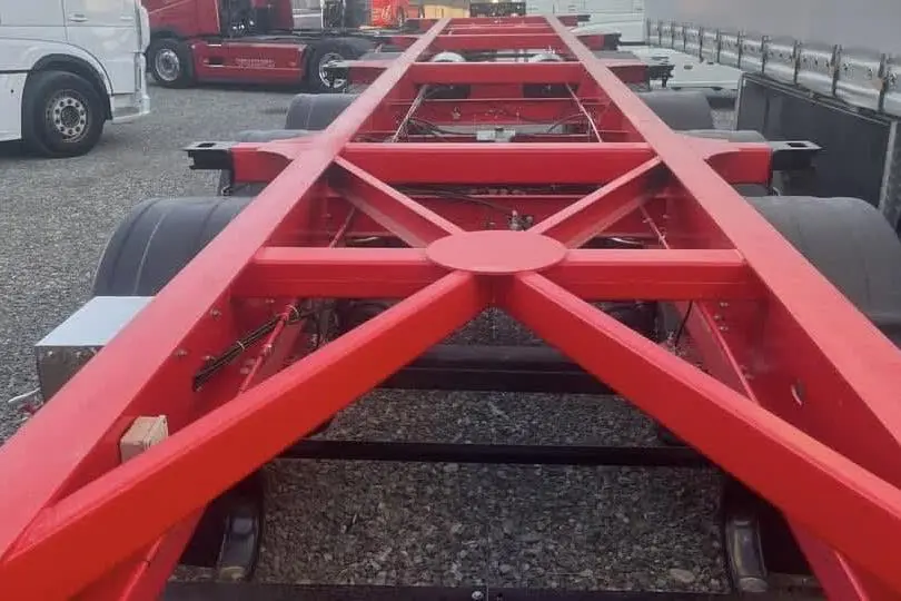 آریا صنعت آذربایجان، تریلر