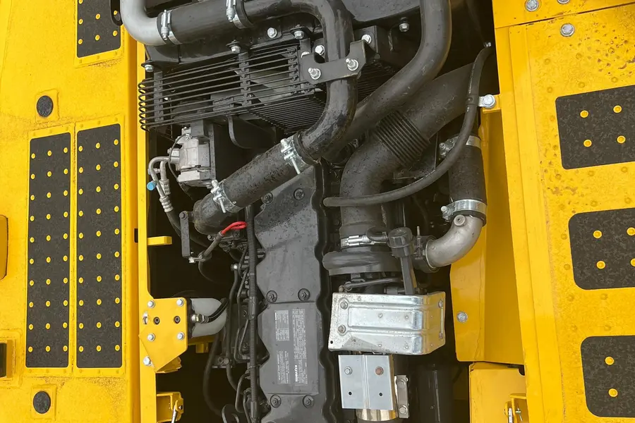 کوماتسو، PC 220