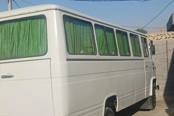 مرسدس بنز  O309
