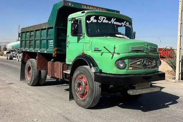 مرسدس بنز  سری LP